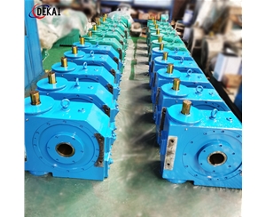 武汉德凯A225钢厂连铸机专用二次包络蜗杆减速机